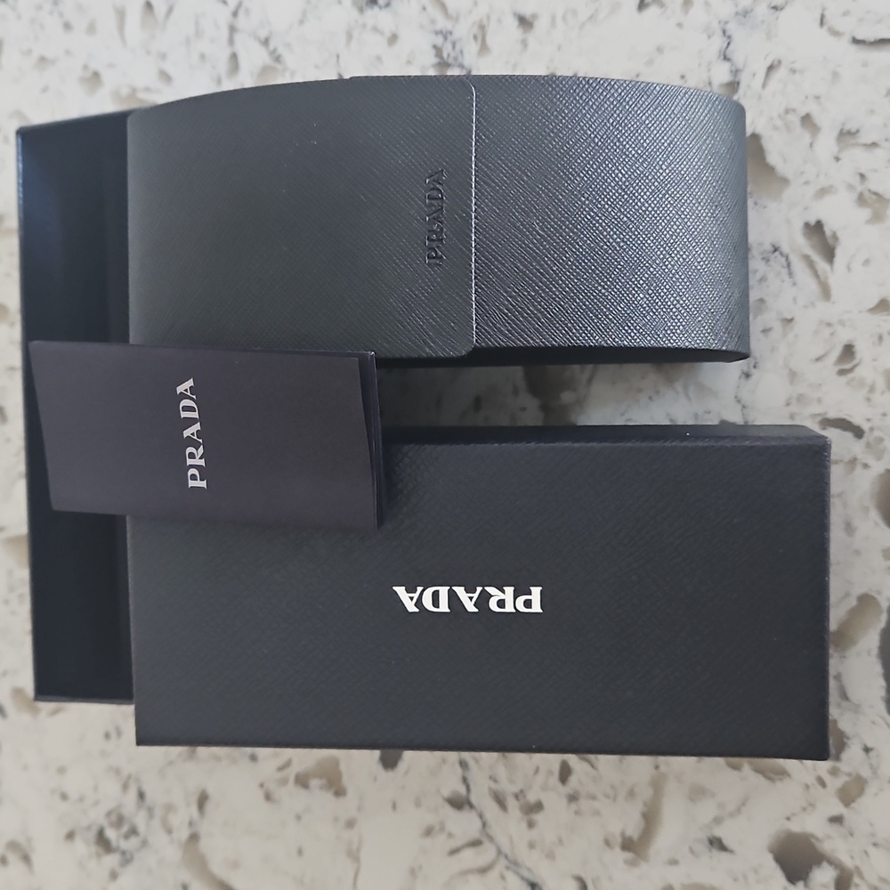 Prada Black Polarized Sunglasses with Full Inclusion - Picture 2 of 11